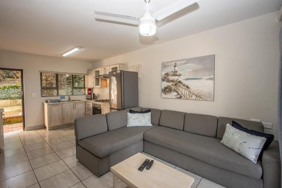 Banana Beach Club E2 Apartment in KwaZulu-Natal