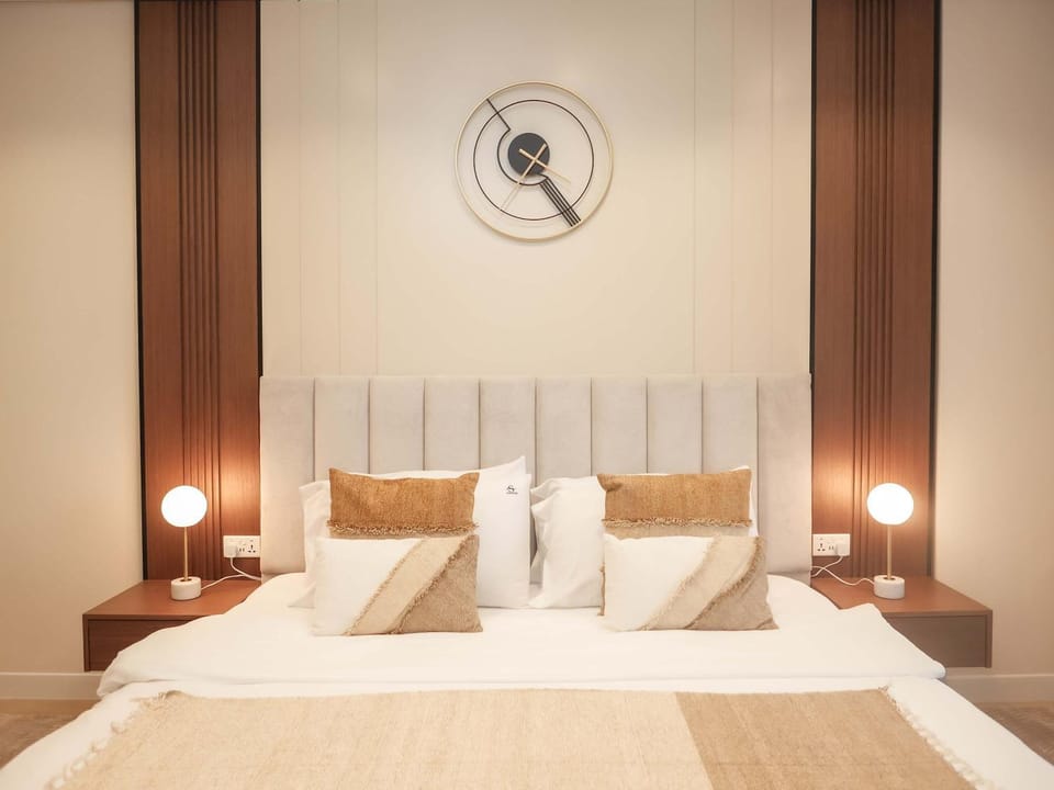 Stunning Renovated 1BR Apartment at 5 Star Resort Apartment in Dubai