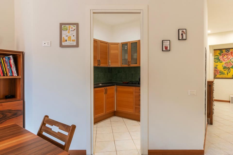 Day, Kitchen or kitchenette