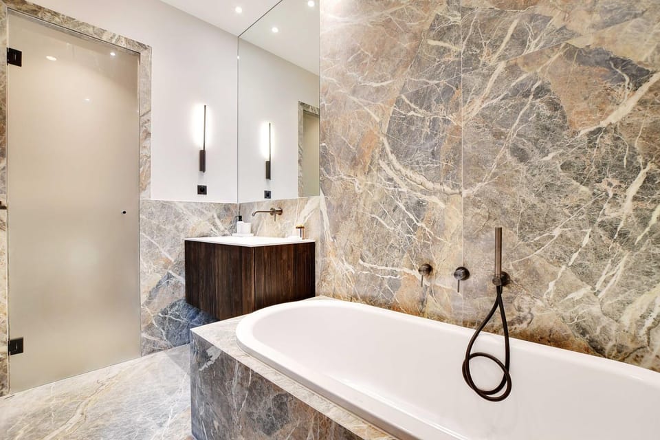 Bathroom, Bath