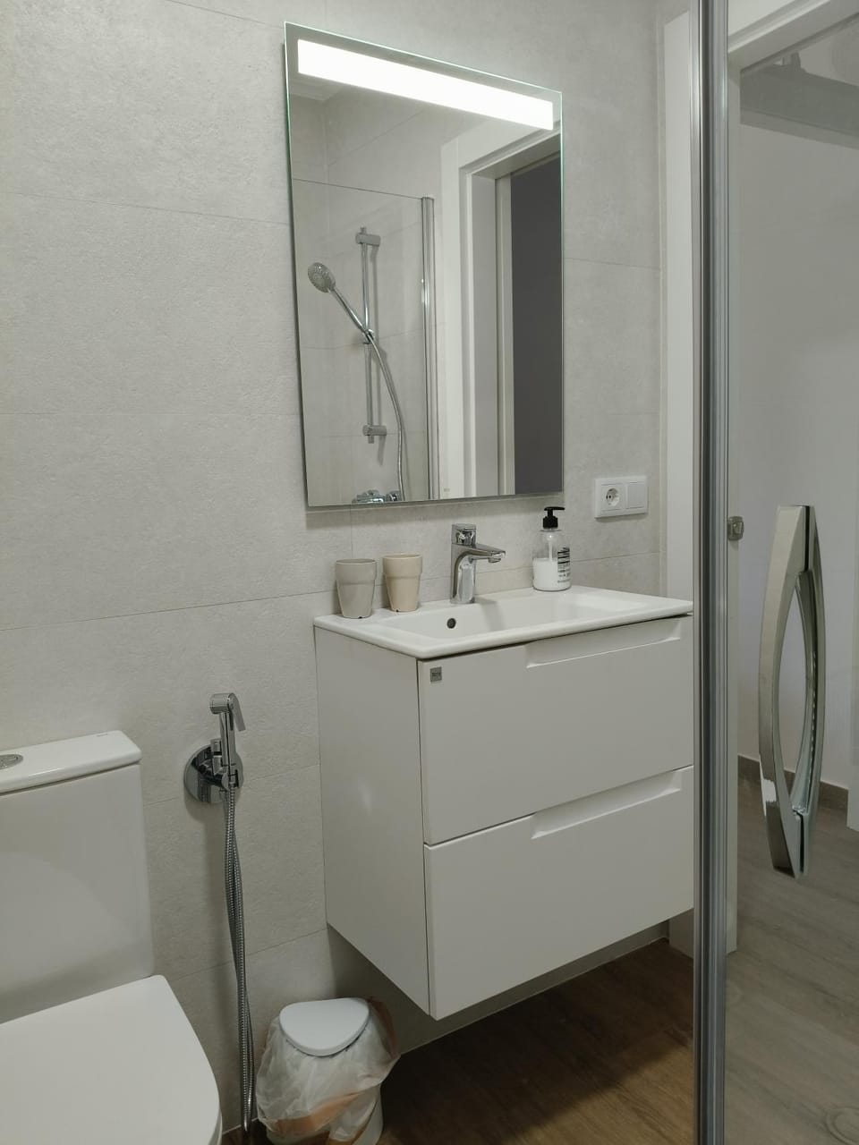 La Aldea 3 , CENTRO de COMILLAS y PARKING PUBLICO Apartment in Western coast of Cantabria