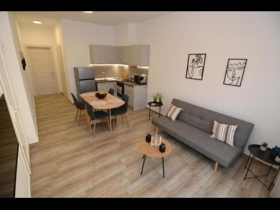 Urban Oasis Apartment in Kavala