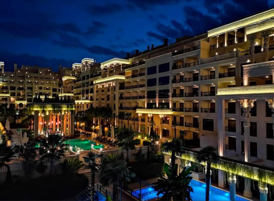 ЛУКСОЗЕН АПАРТАМЕНТ в к-кс ЗЛАТНИ ПЯСЪЦИ Hotel in Varna