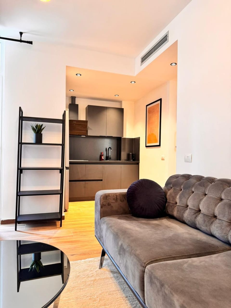 Kitchen or kitchenette, Living room, kitchen