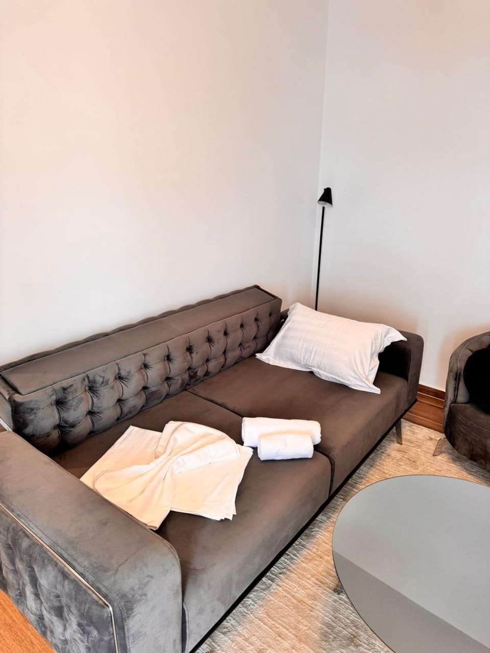 Bed, Living room, Seating area