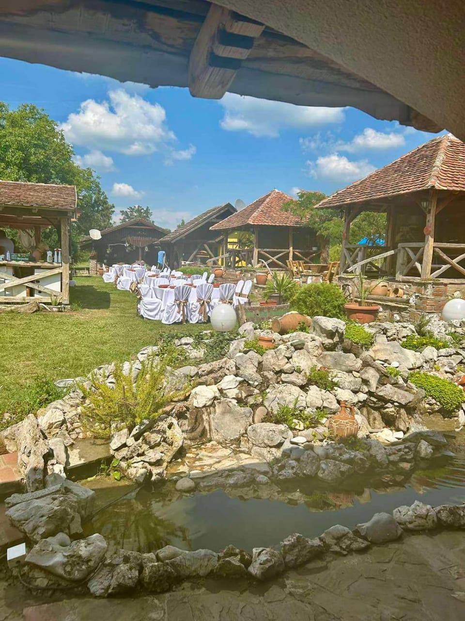 Property building, Restaurant/places to eat, Garden, Swimming pool, Breakfast
