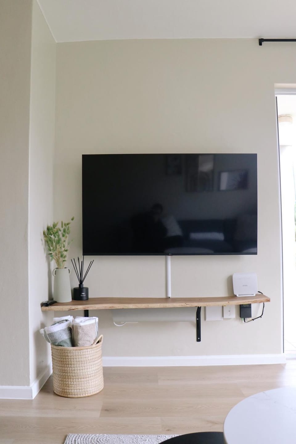 TV and multimedia, Evening entertainment