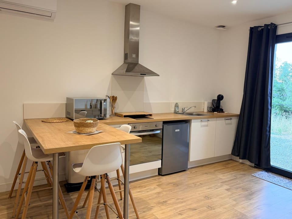 Location très agréable T2 neuf corte Apartment in Corsica