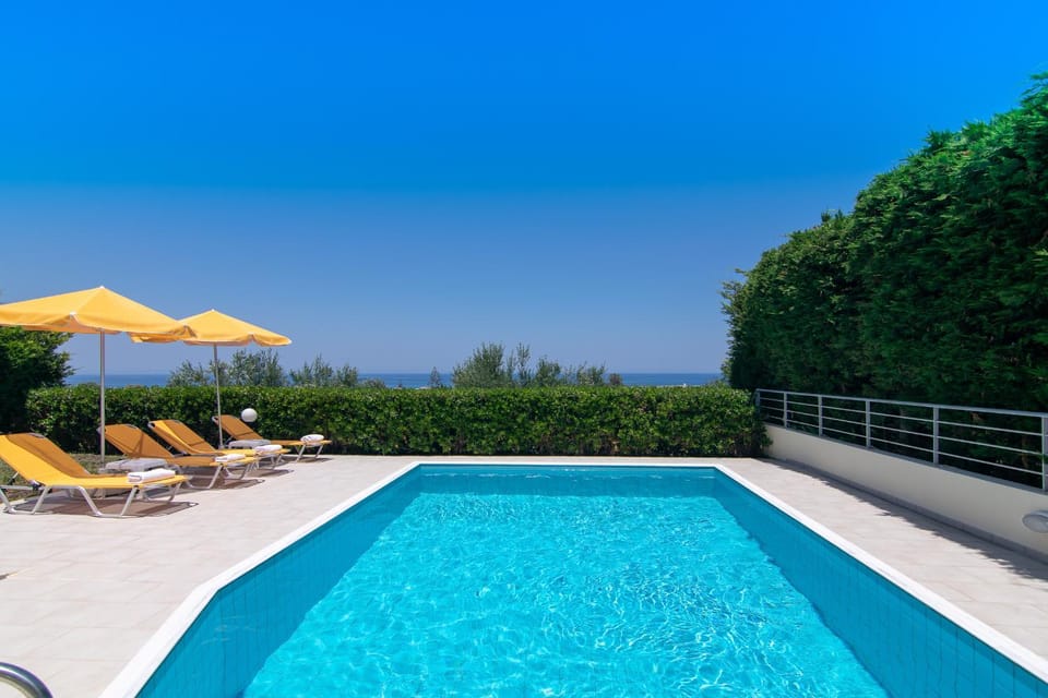 Day, Natural landscape, Pool view, Sea view, Swimming pool, Swimming pool, sunbed