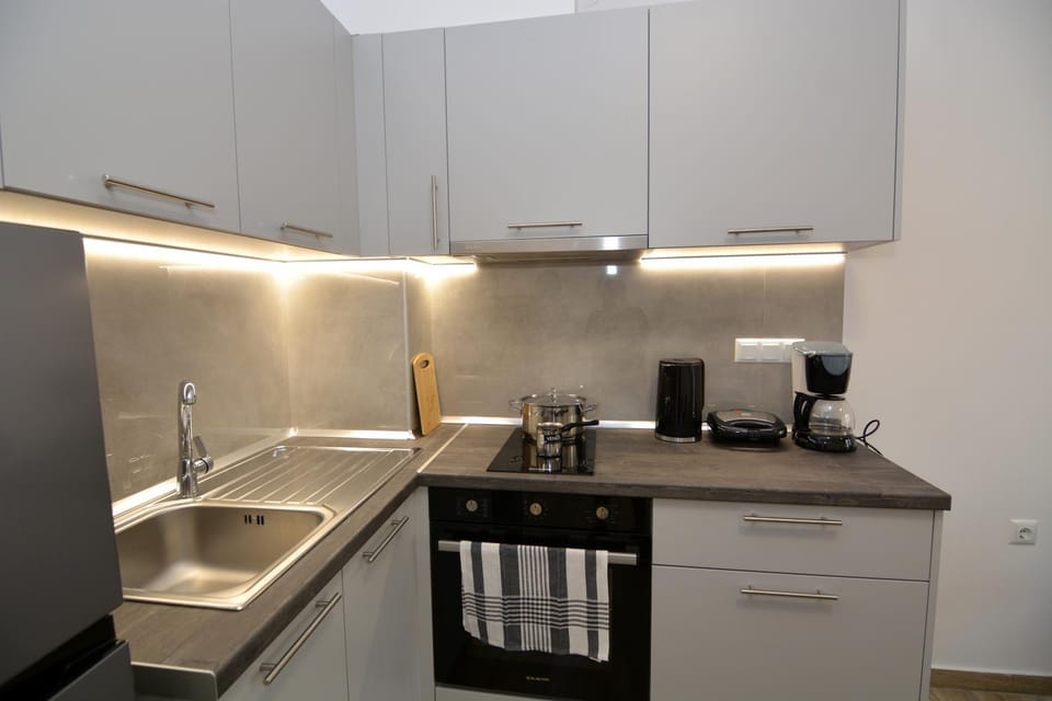 Urban Escape Apartment in Kavala