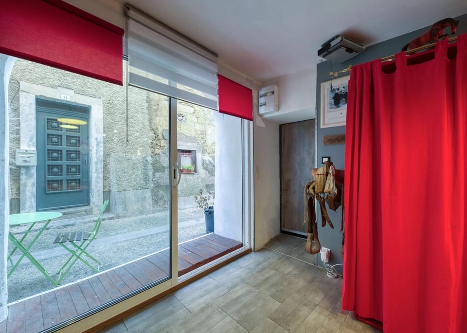Studio NEW YORK Apartment in Occitanie