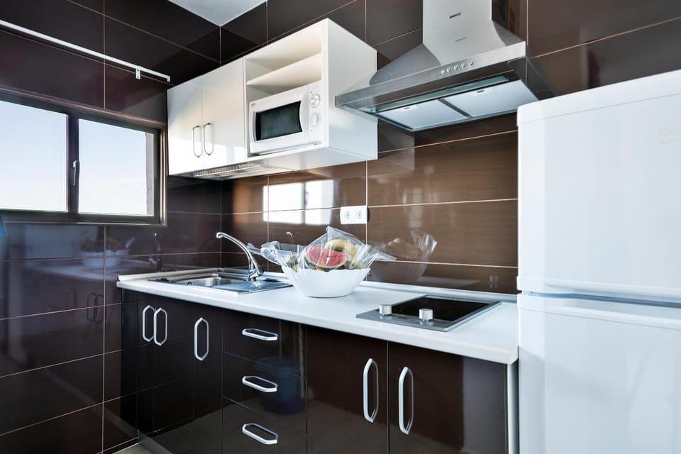 Kitchen or kitchenette, Photo of the whole room