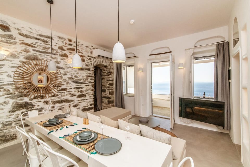 Lumina Kardiani Apartment in Decentralized Administration of the Aegean