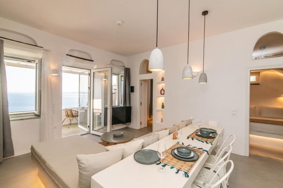 Lumina Kardiani Apartment in Decentralized Administration of the Aegean