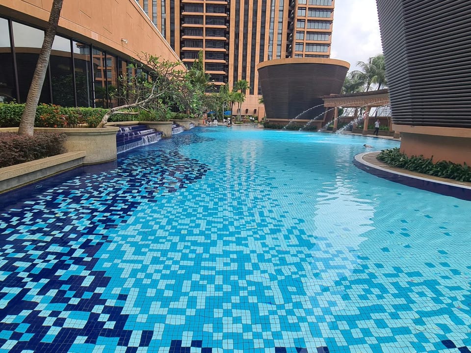 Pool view, Swimming pool