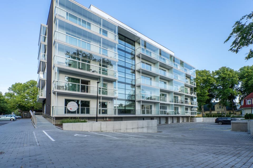 Property building, Parking