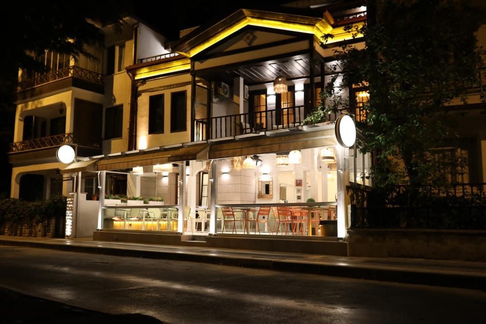 Property building, Night, City view, Location