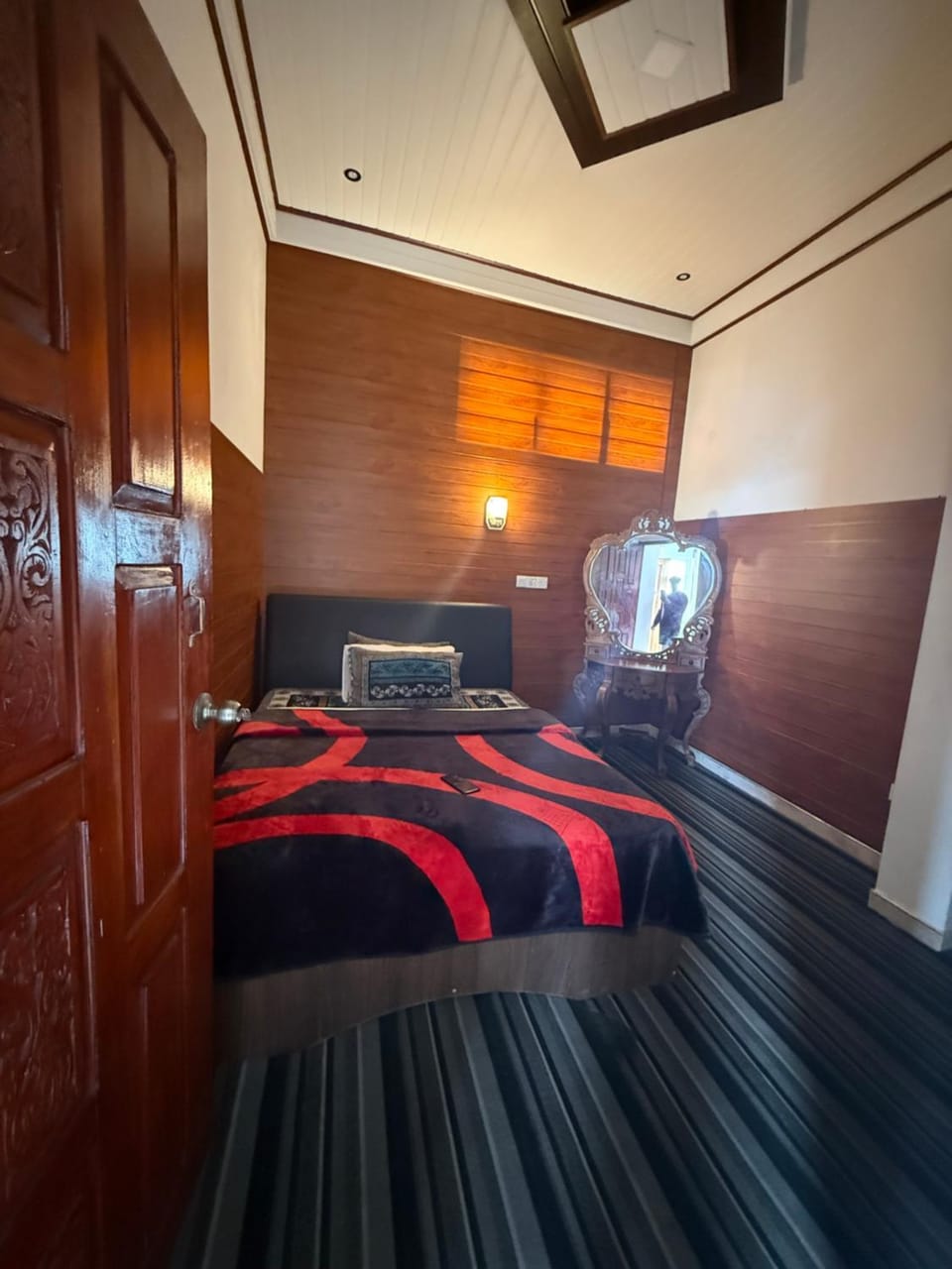 Roshan Guest House Hotel in Nuwara Eliya