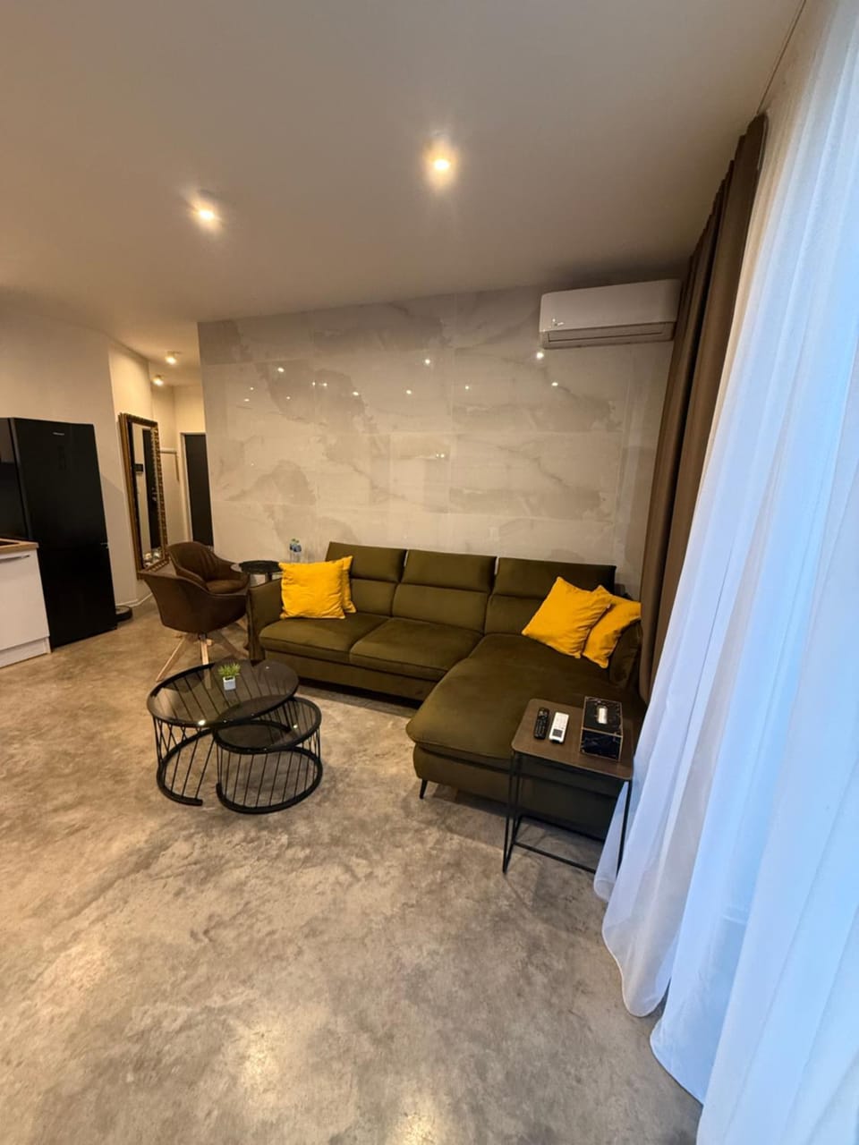 Living room, Seating area, air conditioner