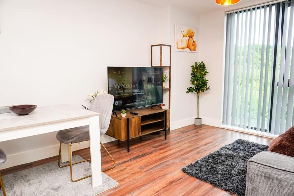 TV and multimedia, Seating area