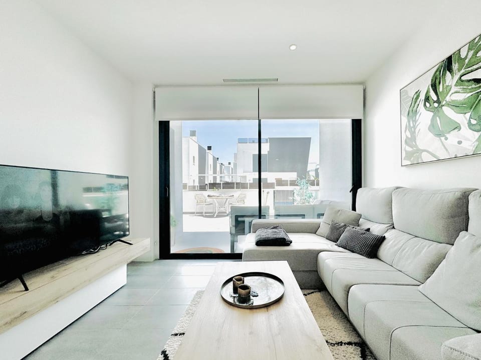 TV and multimedia, Living room, Seating area