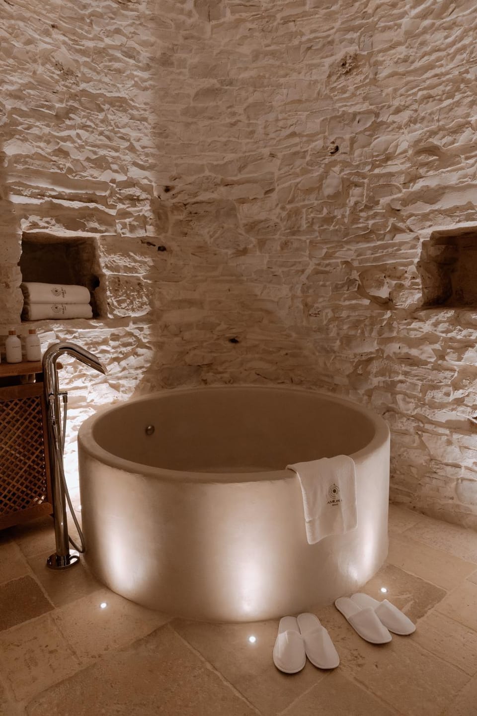 Bathroom, Bath