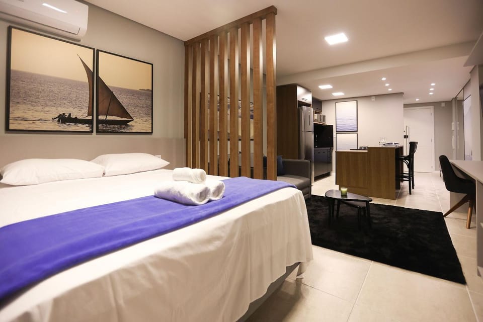 Kitchen or kitchenette, Living room, Bedroom