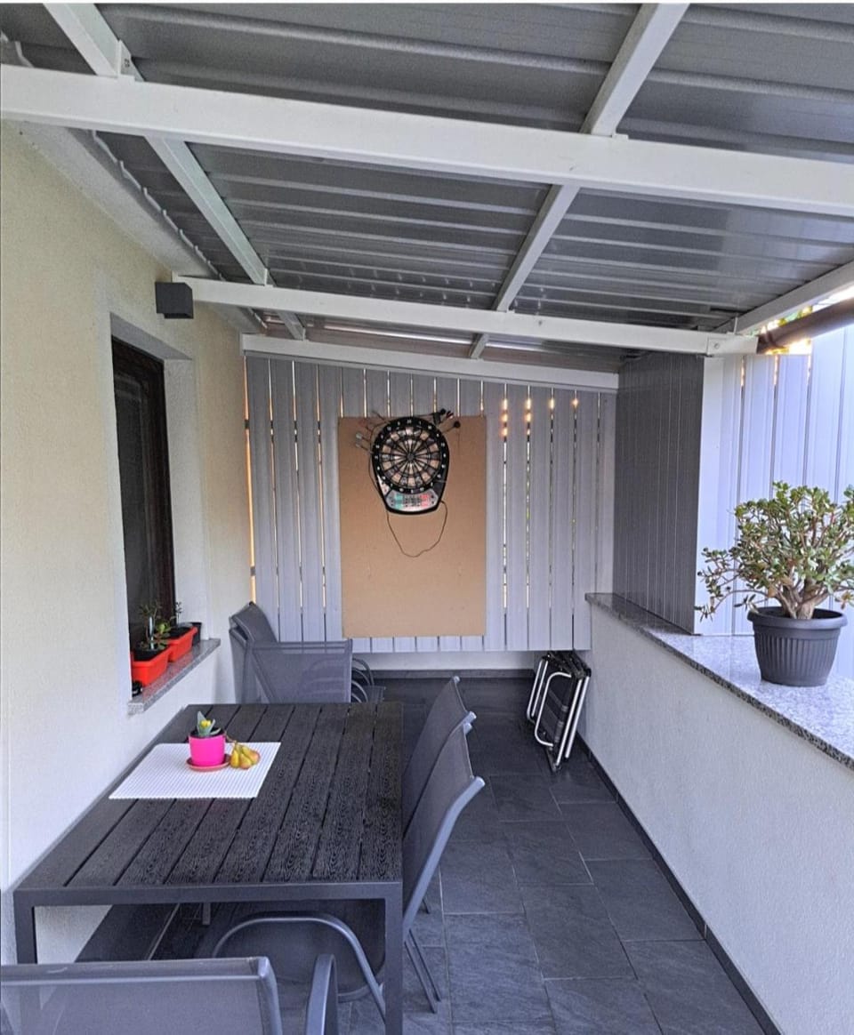 Patio, Darts, Garden