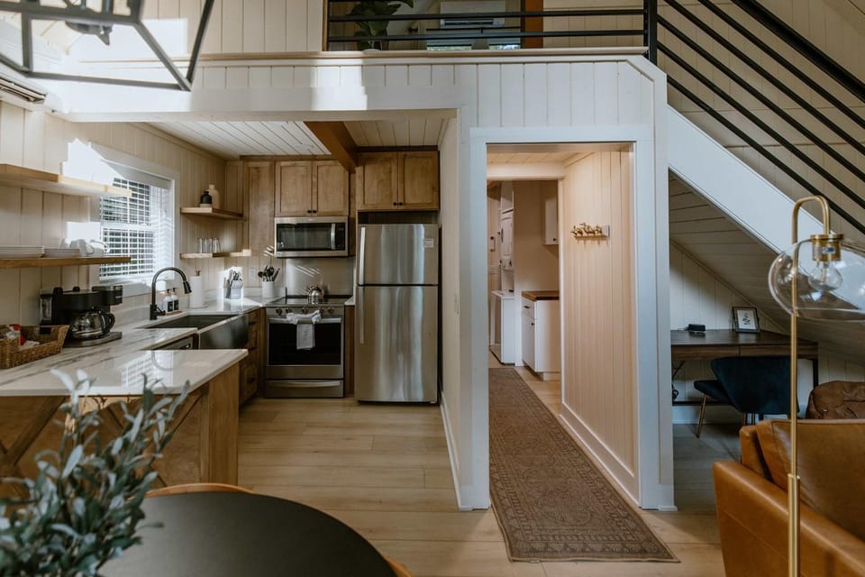 A-Frame Home - Cozy and Modern - Smoky Cottage House in Pittman Center