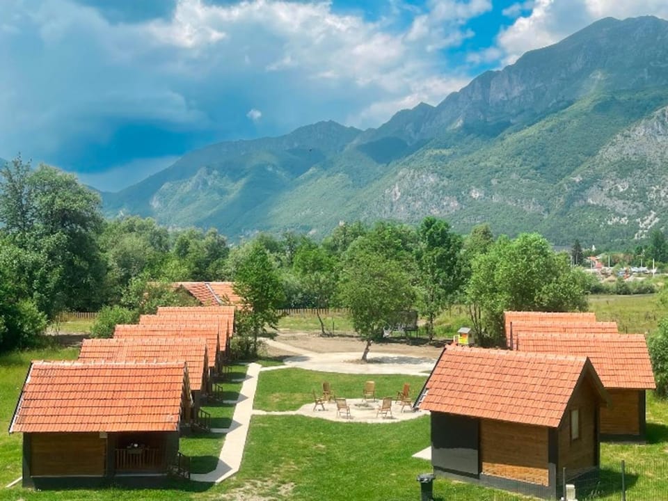 Property building, Nearby landmark, Spring, Day, Natural landscape, Mountain view