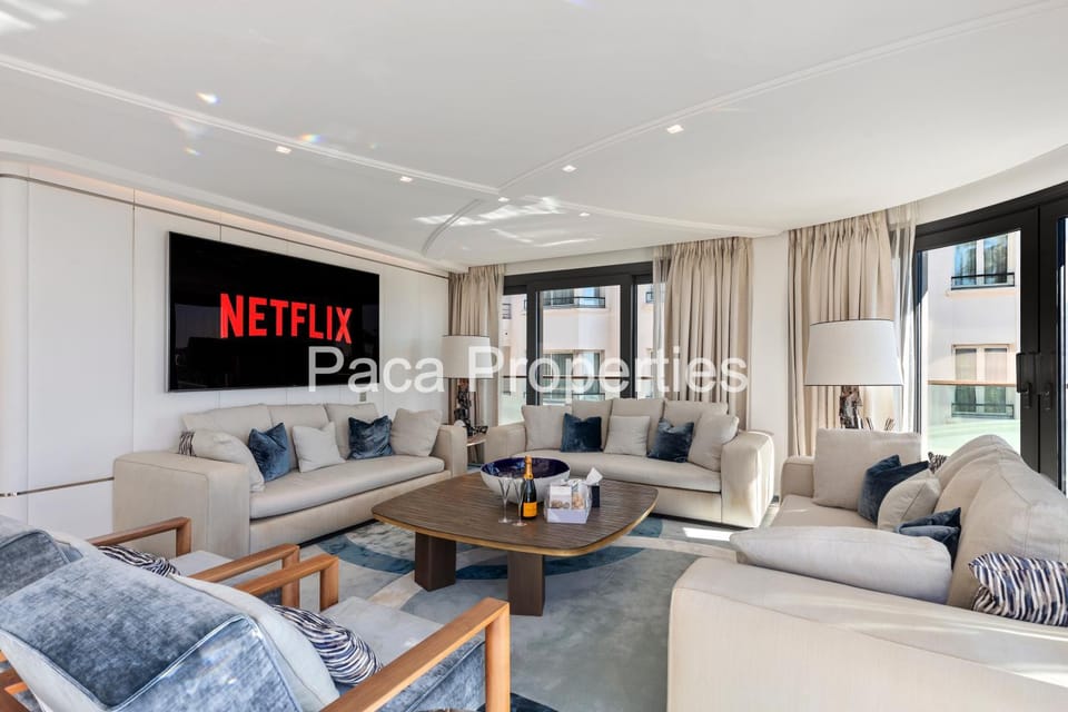 Cannes Croisette 4 chambres luxe - 7C Apartment in Cannes