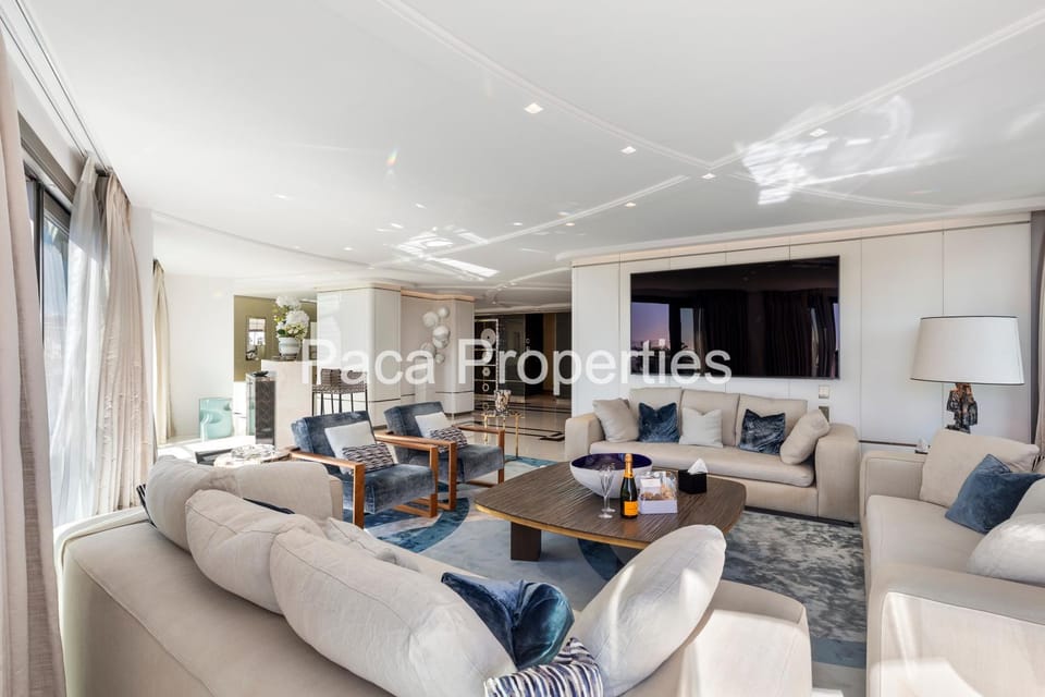 Cannes Croisette 4 chambres luxe - 7C Apartment in Cannes