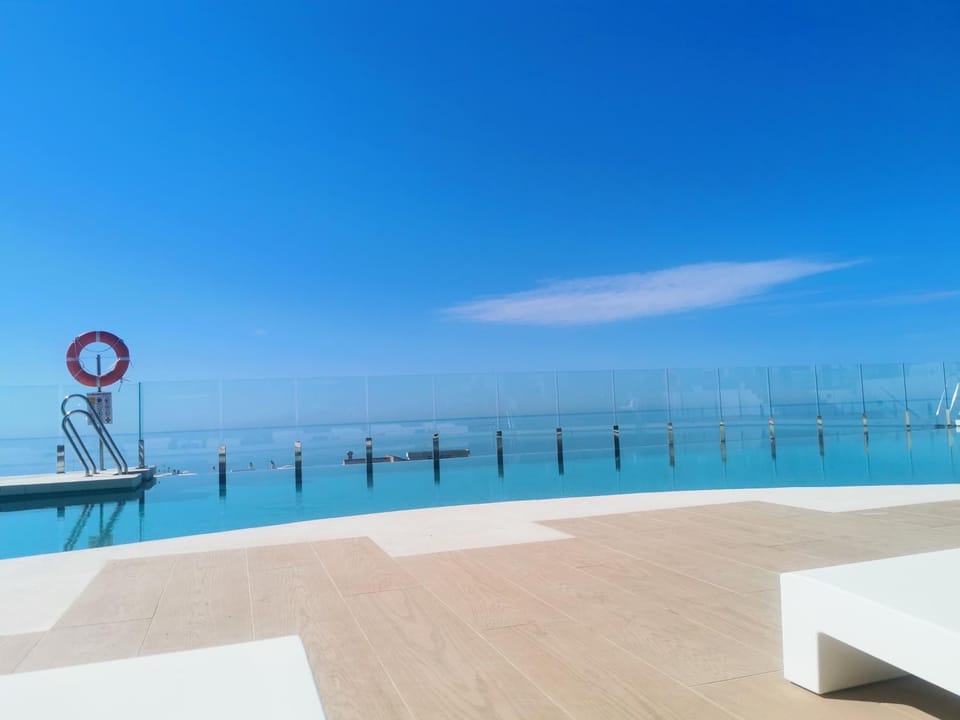 Sea view, Swimming pool