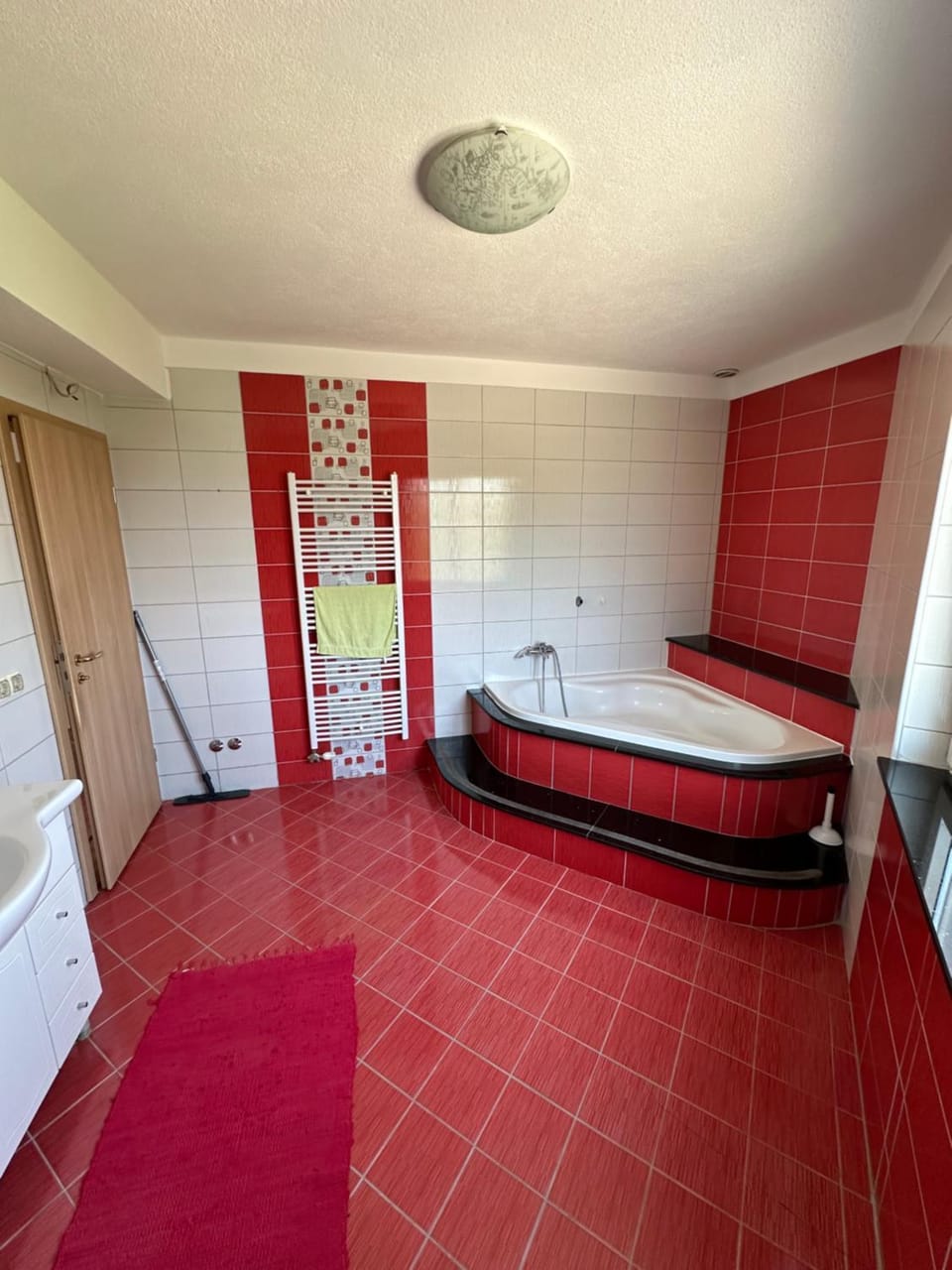 Bathroom, Bath