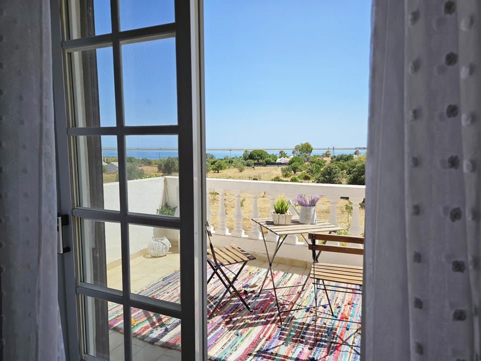 View (from property/room), Balcony/Terrace