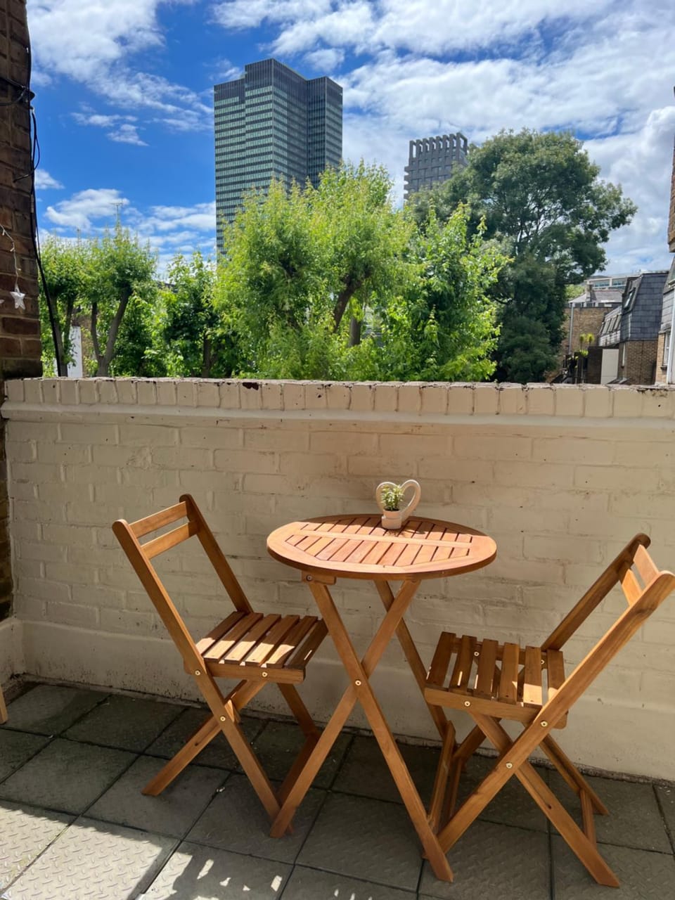 Lovely Entire Flat with Private Balcony in Euston-Central London Apartment in London Borough of Islington