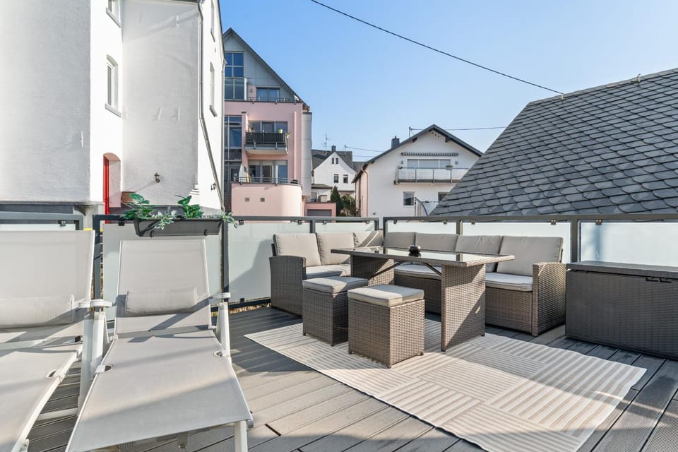 Balcony/Terrace, Seating area, Dining area, sunbed