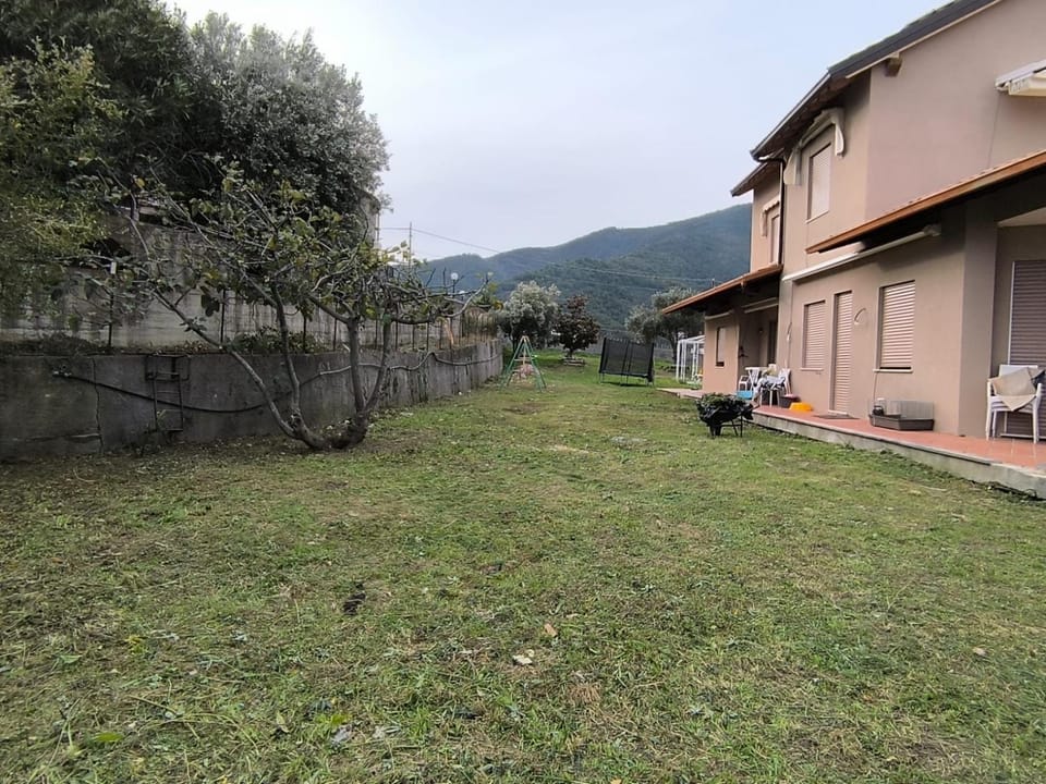 Property building, Garden, Garden view