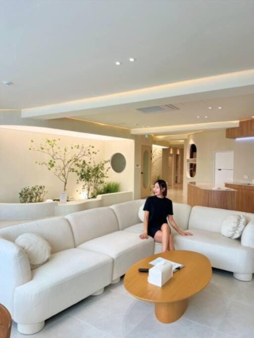 The First Gwangan Apartment in Busan