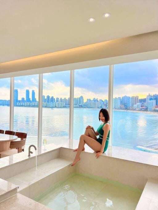 The First Gwangan Apartment in Busan