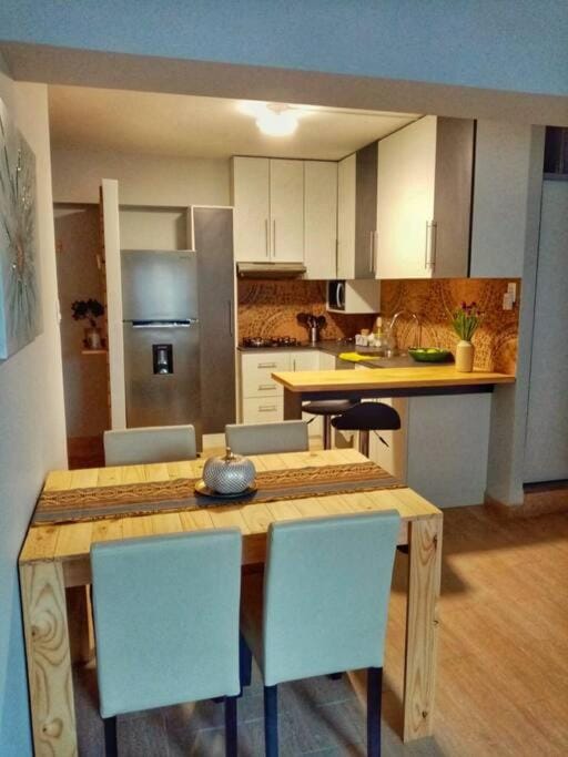 Kitchen or kitchenette, Dining area, stove
