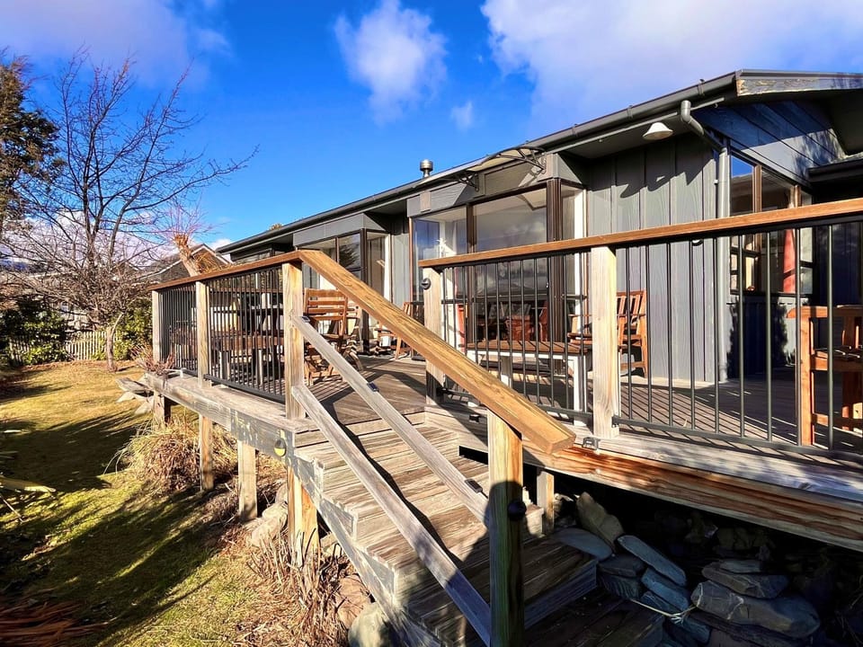 Property building, Patio, Seating area