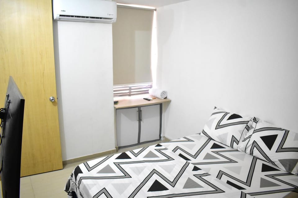 Bed, Bedroom, air conditioner