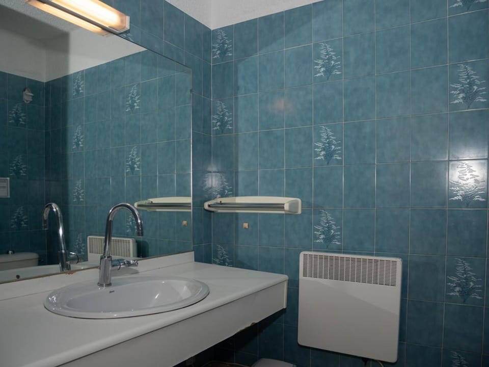 Studio cosy au Lavandou avec accès plage et parking privé - FR-1-803-67 Apartment in Le Lavandou