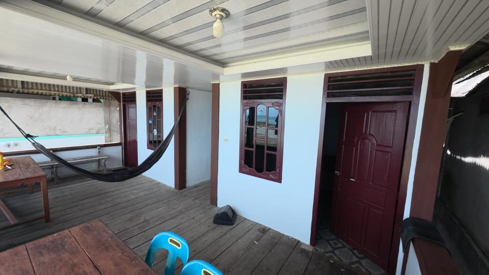 Nias Frank Accomodation Hostel in Indonesia