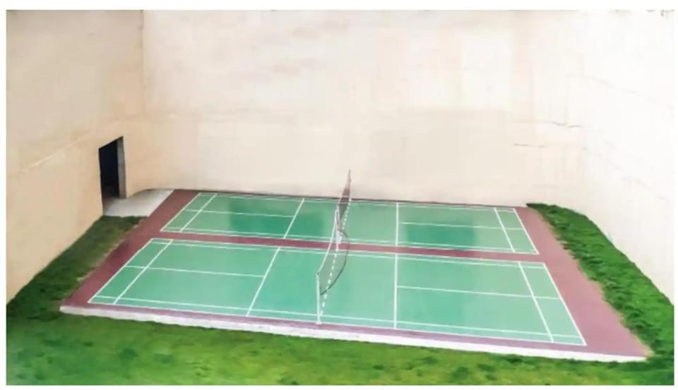 Tennis court