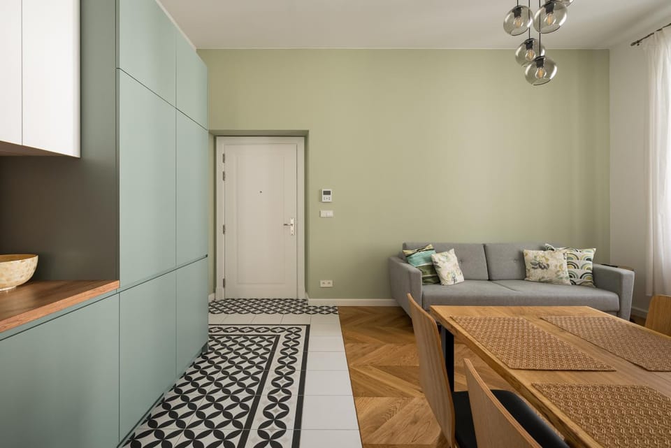 Bed, Kitchen or kitchenette, Living room, Photo of the whole room, Seating area