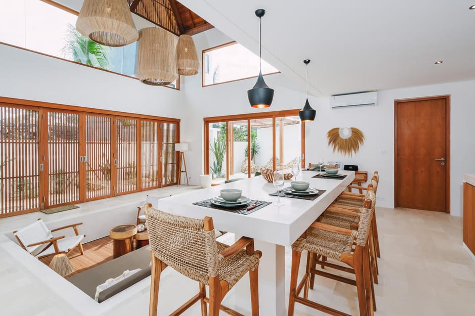 Dining area, air conditioner