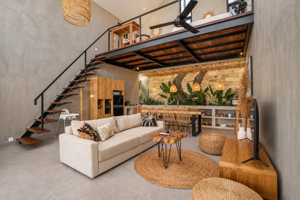 NEW! Tropical Palms Villa - 4BR Villa in Kerobokan Apartment in North Kuta