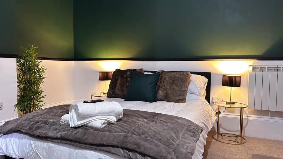 Studio apartment - The Emerald Apartment in Cheltenham